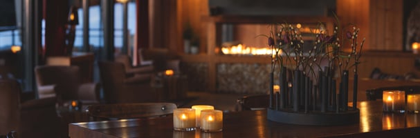 Picture of the cozy Lodge bar